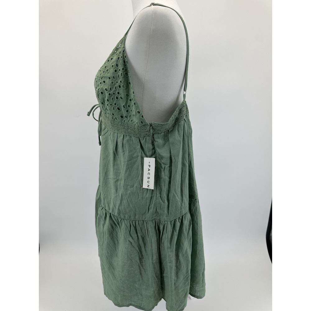 Your FavoriteYour Favorite Eyelet Babydoll Mini Dress, Pacsun Size XL - Picture 4 of 7